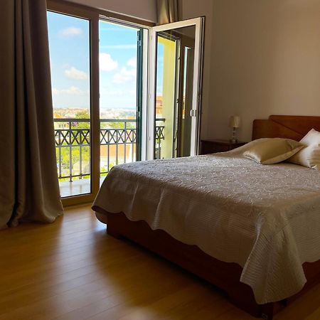 Lolik Villa Sobreda Esterno foto